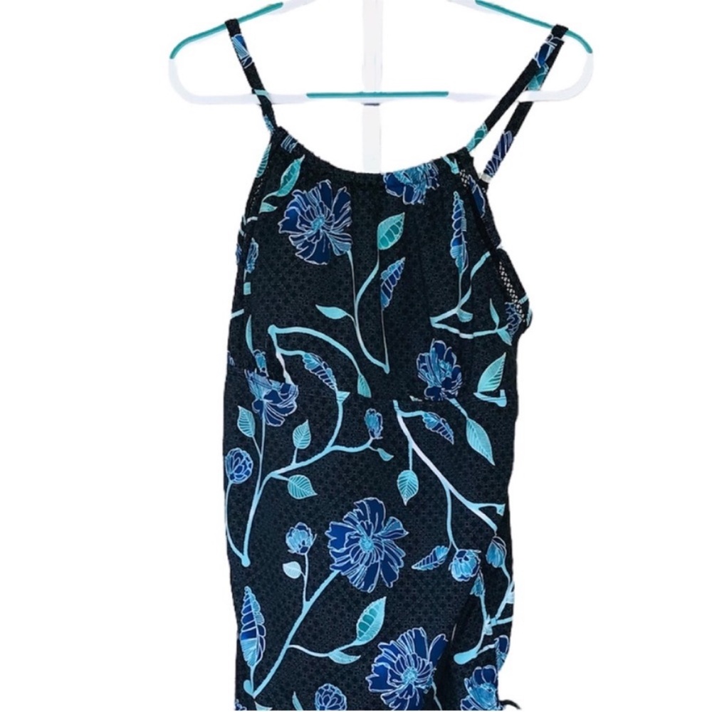 Avenue Floral Print Swim Top Shirt W/ Built In Bra Size 26W